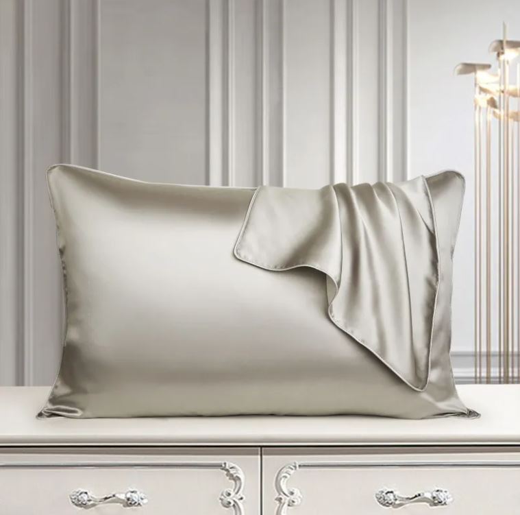 Silk Pillowcase | Friction-Free Sleep for Fine & Thinning Hair